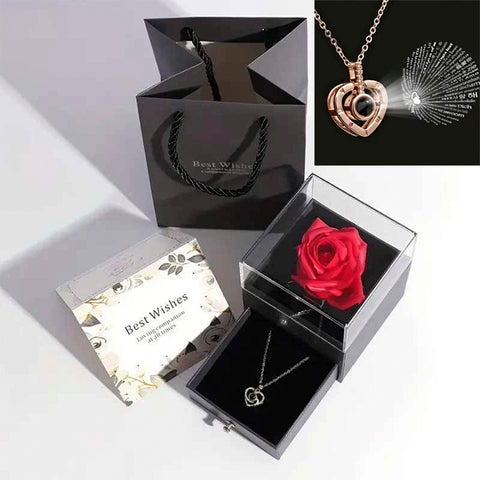 Image of Collar Te Amo en 100 Idiomas Con Caja De Regalo Y Rosa De Jabon